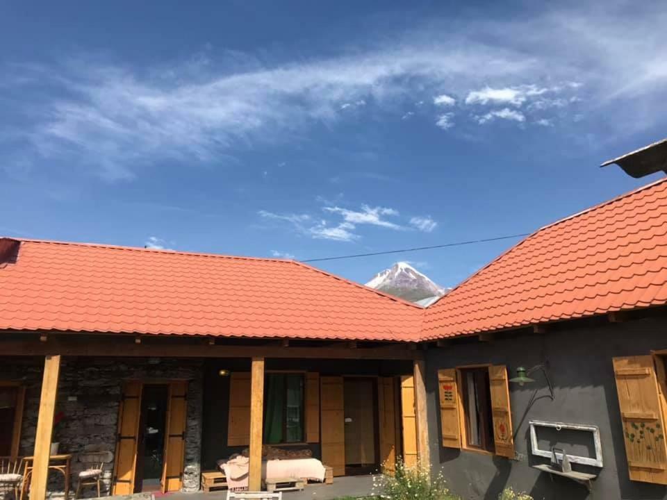 Sno House Kazbegi Hotel Bagian luar foto