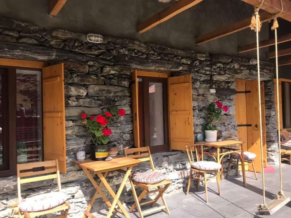 Sno House Kazbegi Hotel Bagian luar foto